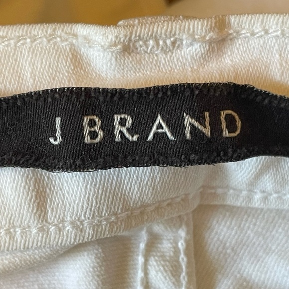 J Brand white jeans with zipper at ankles - Picture 8 of 9